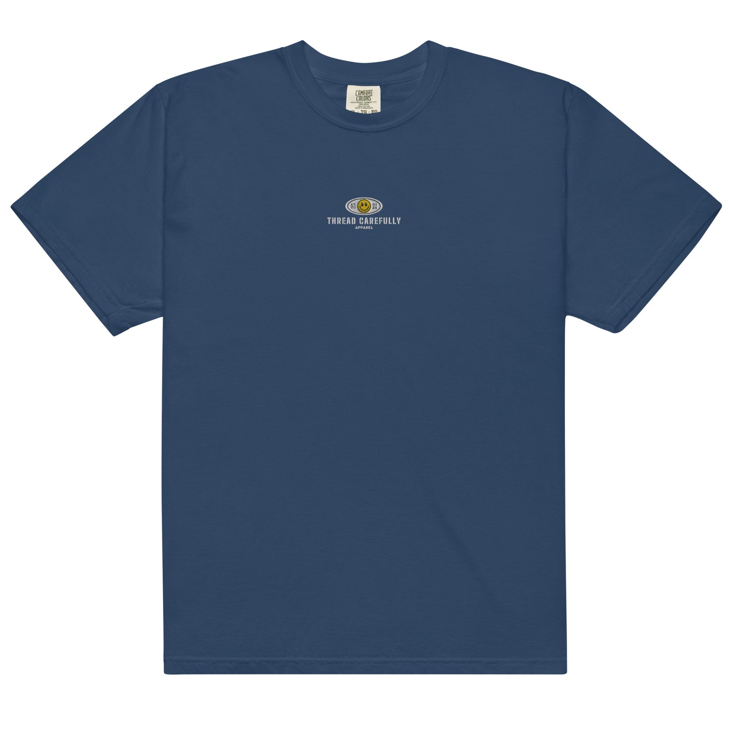 Red Snake Smiley: Embroidered logo - Unisex heavyweight t-shirt